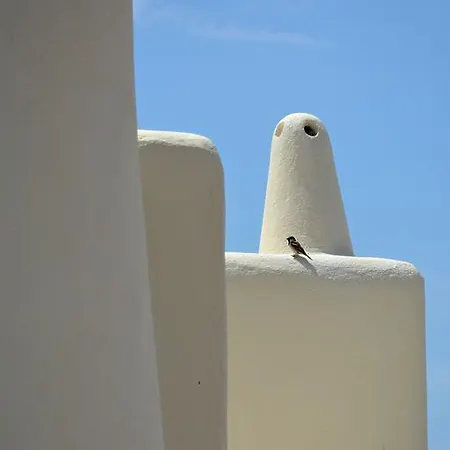 Zatrikion Santorini Villa Pyrgos Kallistis
