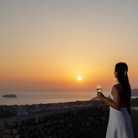 Zatrikion Santorini * Pyrgos Kallistis