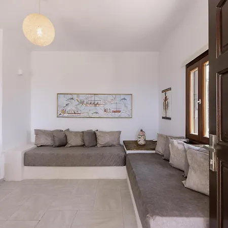 Zatrikion Santorini *